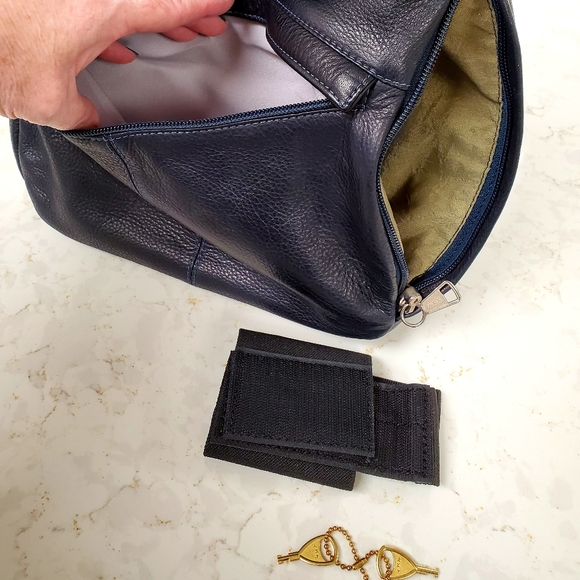 ❗NWOT👜 🔐 Coronado Leather Concealment hobo bag - Picture 5 of 11